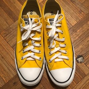 Lemon Chrome Converse